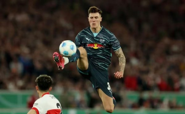 沪深策略 法尔克：曼联有机会签下塞斯科，只要报价合适他就可能离队